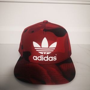 Adidas originals Snap Back Hat
